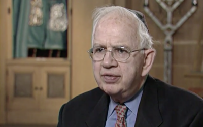 Rabbi Harold Kushner gives an interview aired November 26, 2004. (PBS screen grab used in accordance with Clause 27a of the Copyright Law)